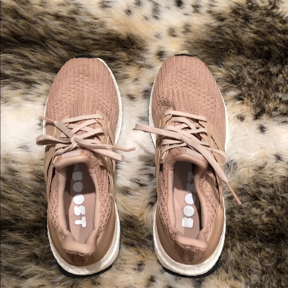 ultraboost pale pink